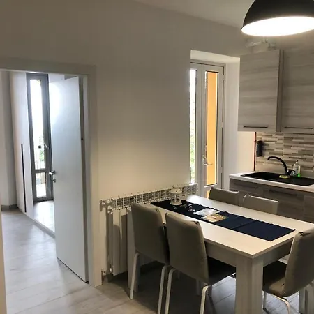 Appartement Il Nido Della Fenice Brunate